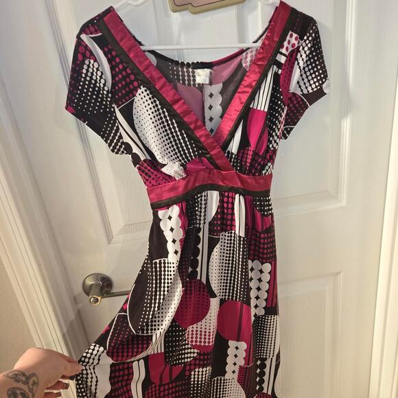 Maurices Geometric Print Fit & Flare Dress 💕 - Picture 4 of 4